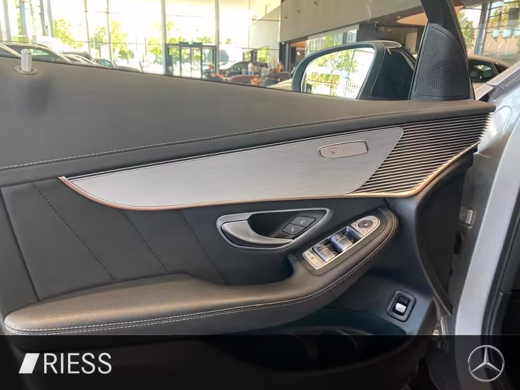 Mercedes-Benz EQC 400 4M AHK MULTI SHD KEYLESS 360 MBUX DISTRO EQC - Bild 8