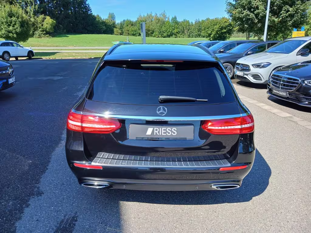 Mercedes-Benz E 220 d T 4M Avantg.+Night+SHD+Kamera+Navi+LED E 220 - Bild 16
