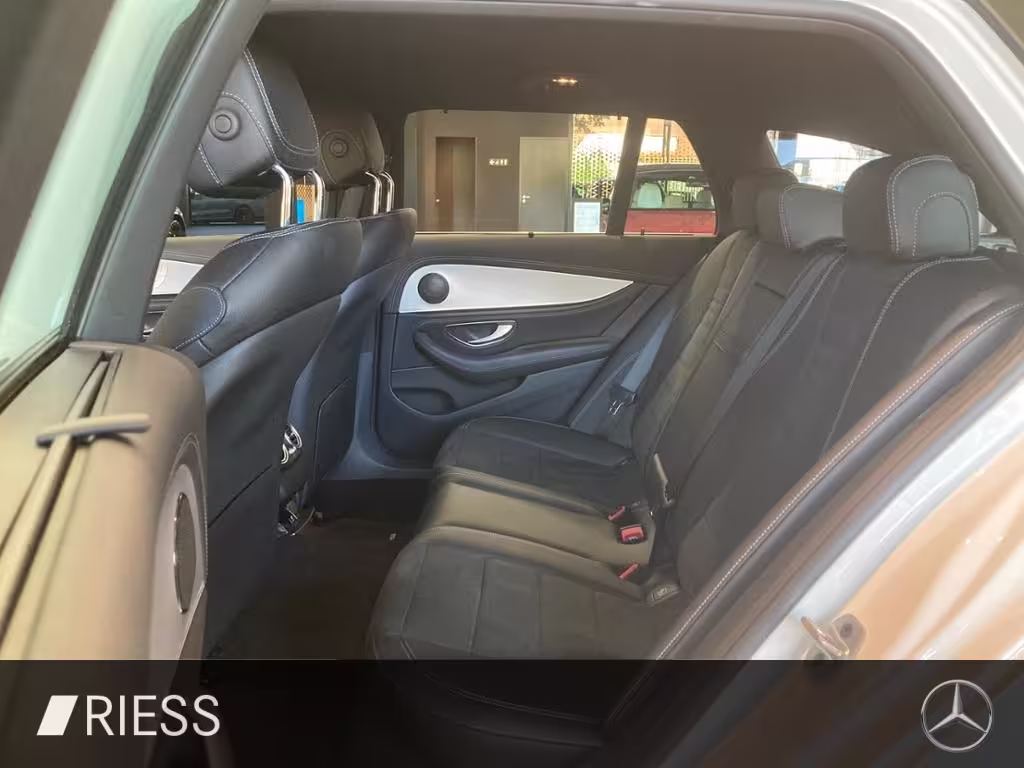 Mercedes-Benz E 400 d 4MATIC T-Modell ACC AHK AUT Kam. KlimaA E 400 - Bild 10