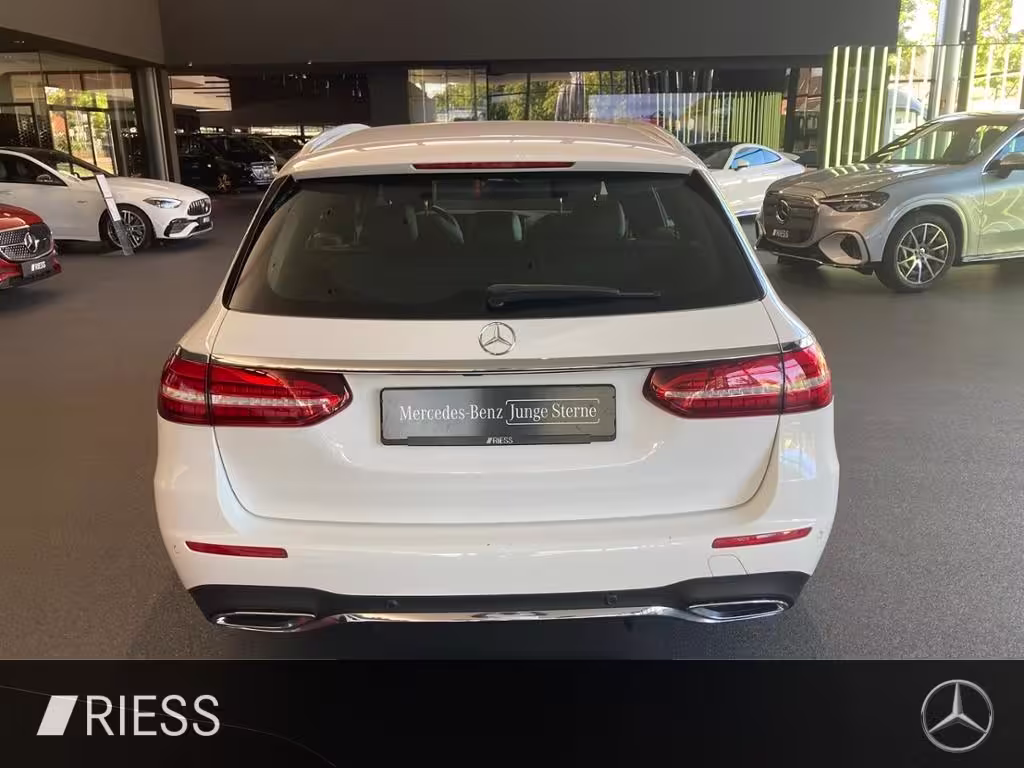 Mercedes-Benz E 400 d 4MATIC T-Modell ACC AHK AUT Kam. KlimaA E 400 - Bild 13