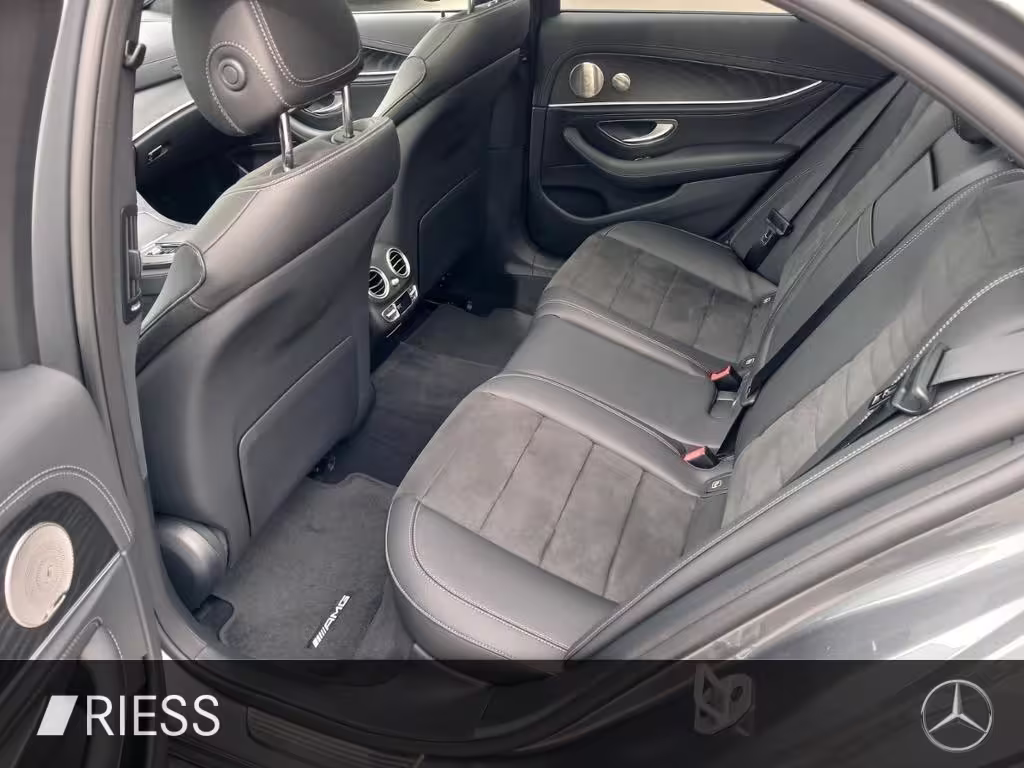 Mercedes-Benz E 300 e 4M AMG+Night+FahrassP+Pano+Multib+AHK+SH E 300 - Bild 16