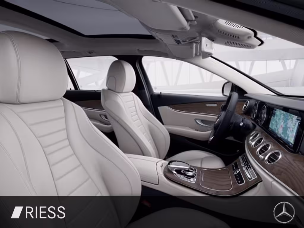 Mercedes-Benz E 220 d T PANO+AHK+Distronic+Comand+LED+Rückfahr E 220 - Bild 12
