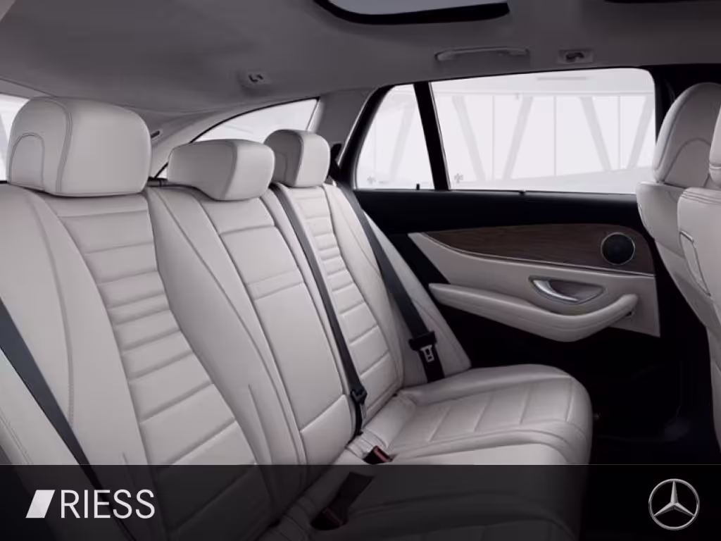 Mercedes-Benz E 220 d T PANO+AHK+Distronic+Comand+LED+Rückfahr E 220 - Bild 13