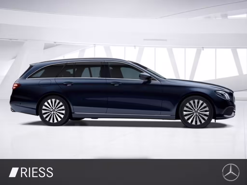Mercedes-Benz E 220 d T PANO+AHK+Distronic+Comand+LED+Rückfahr E 220 - Bild 4
