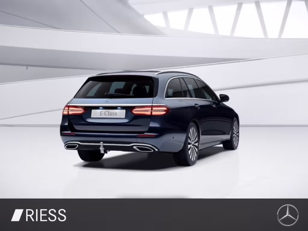 Mercedes-Benz E 220 d T PANO+AHK+Distronic+Comand+LED+Rückfahr E 220 - Bild 6