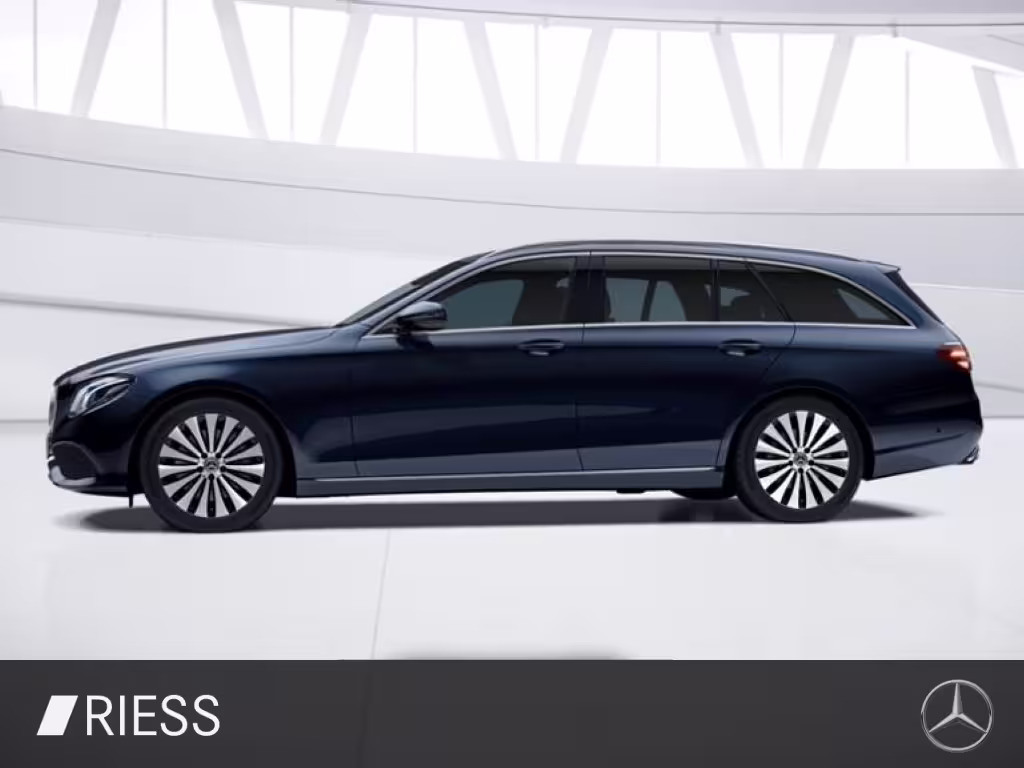 Mercedes-Benz E 220 d T PANO+AHK+Distronic+Comand+LED+Rückfahr E 220 - Bild 9