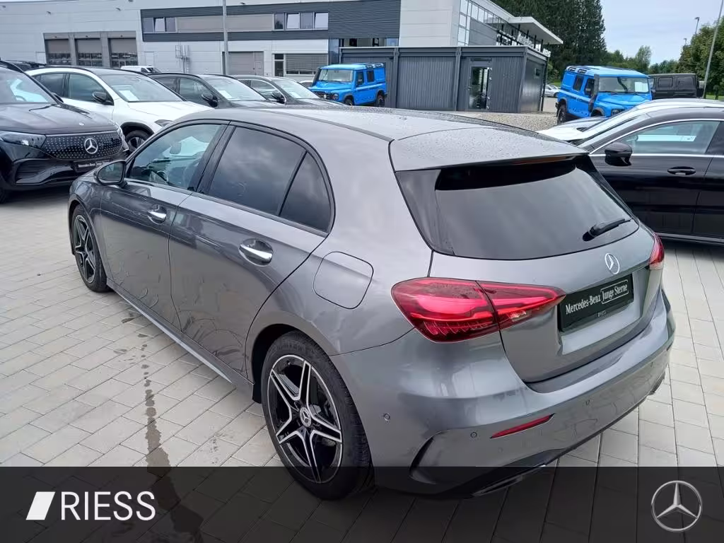 Mercedes-Benz A 180 AMG Prem. Night Multib.Navi LED PDC Kamera A 180 - Bild 14