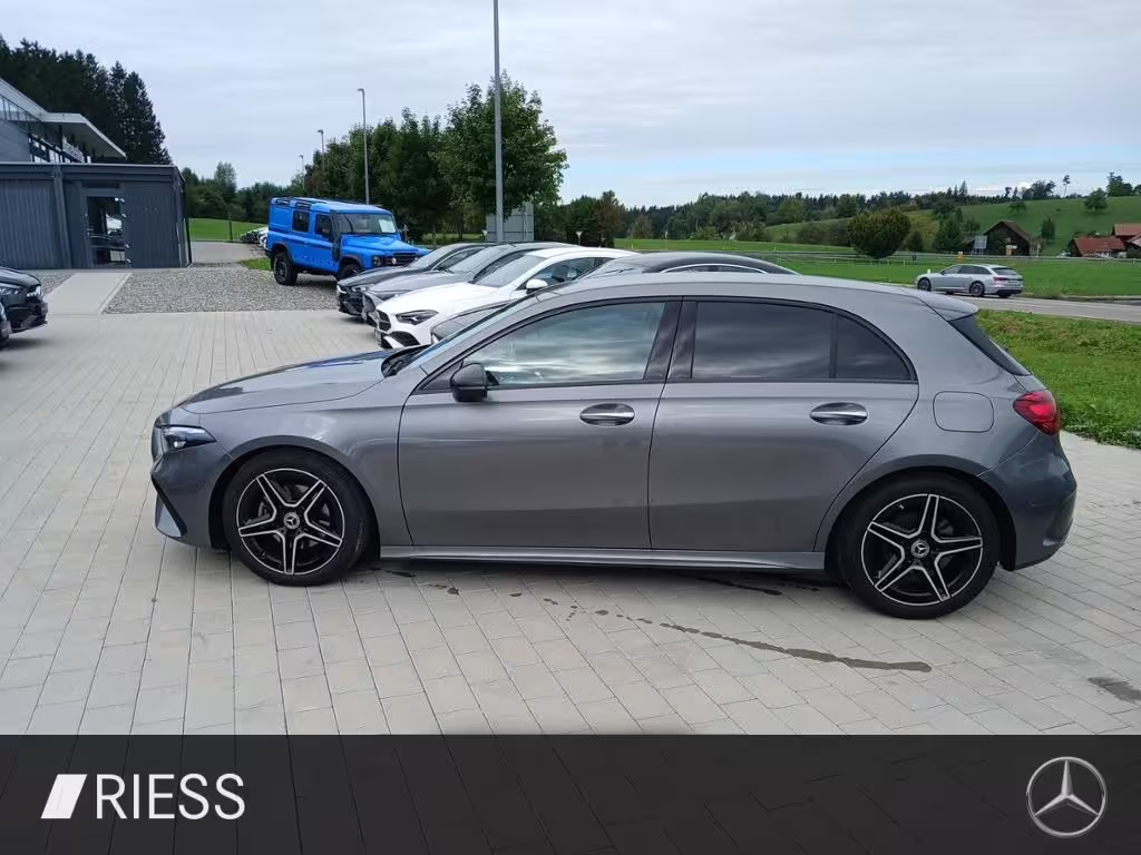Mercedes-Benz A 180 AMG Prem. Night Multib.Navi LED PDC Kamera A 180 - Bild 5