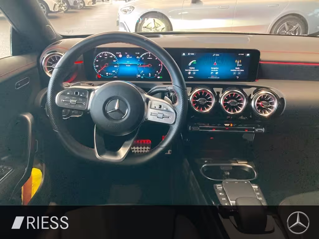 Mercedes-Benz CLA 220 d AMG HUD 360 CLA 220 - Bild 12