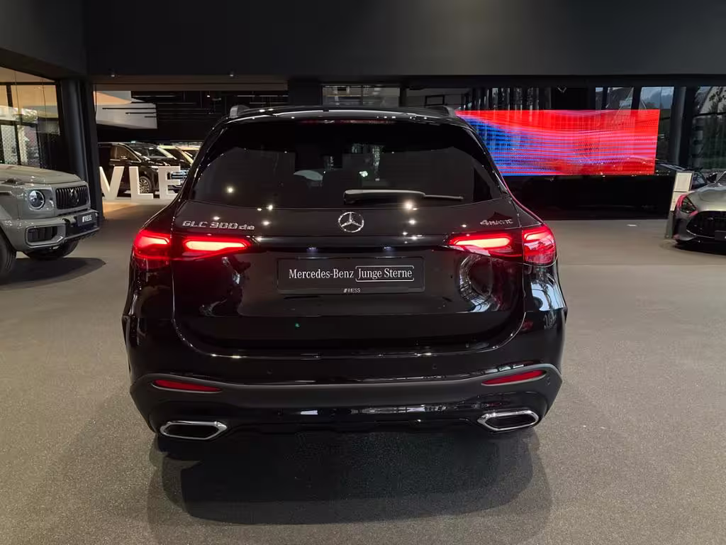 Mercedes-Benz GLC 300 de 4M AMG AHK PANO 360 DISTRO MEMO AMBI GLC 300 - Bild 13
