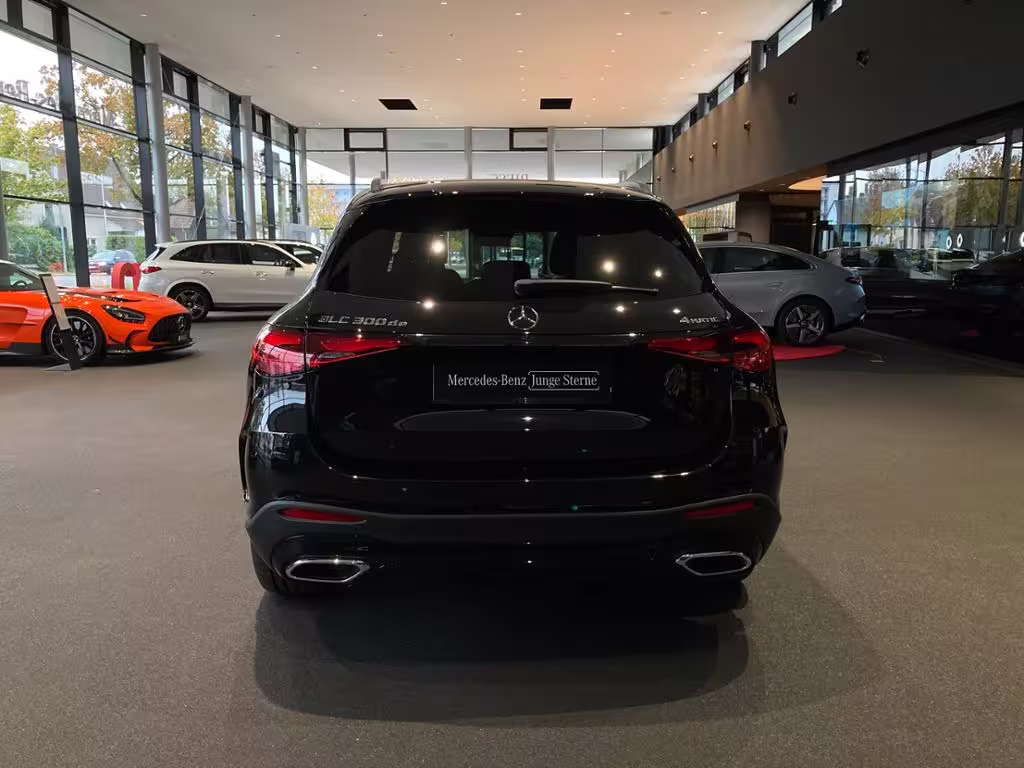 Mercedes-Benz GLC 300 de 4M AMG AHK PANO 360 DISTRO MEMO AMBI GLC 300 - Bild 6