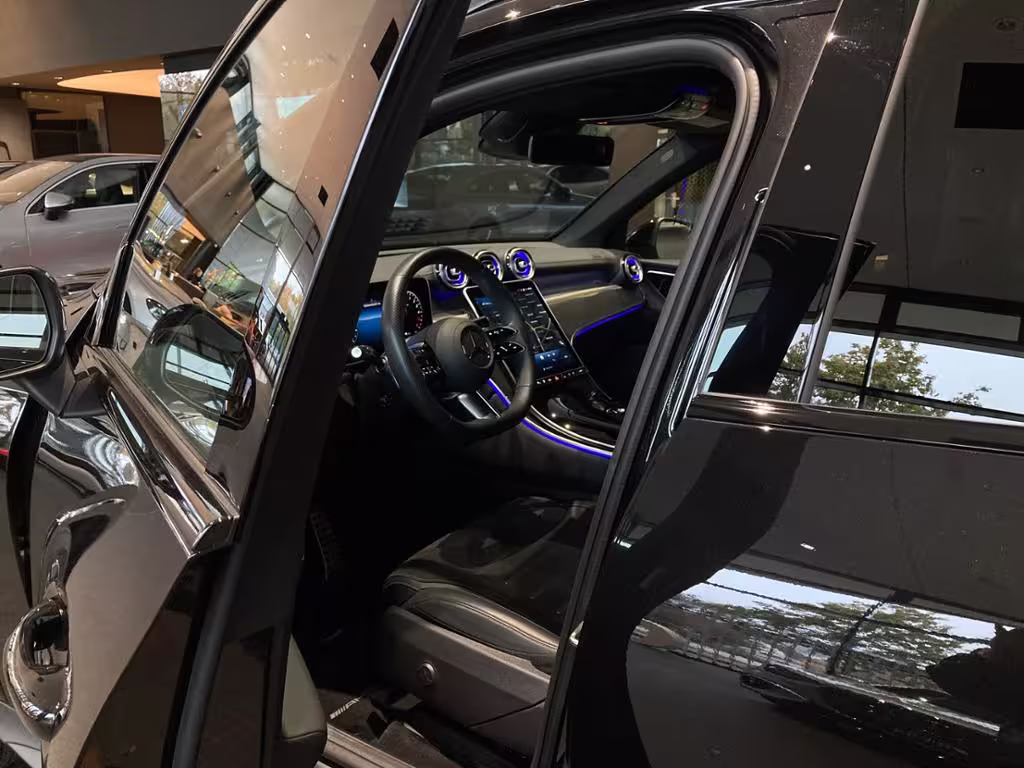 Mercedes-Benz GLC 300 de 4M AMG AHK PANO 360 DISTRO MEMO AMBI GLC 300 - Bild 7