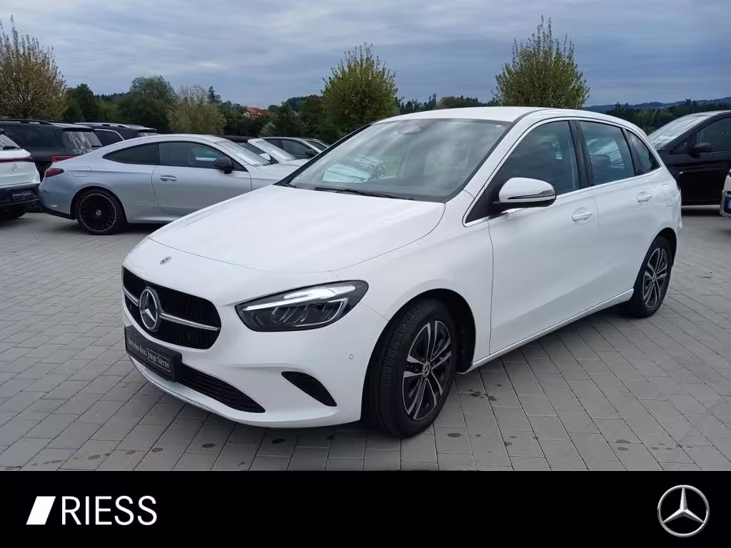 Mercedes-Benz B 250 e AHK AUT Kam. KlimaA LED LM Navi PDC SHZ