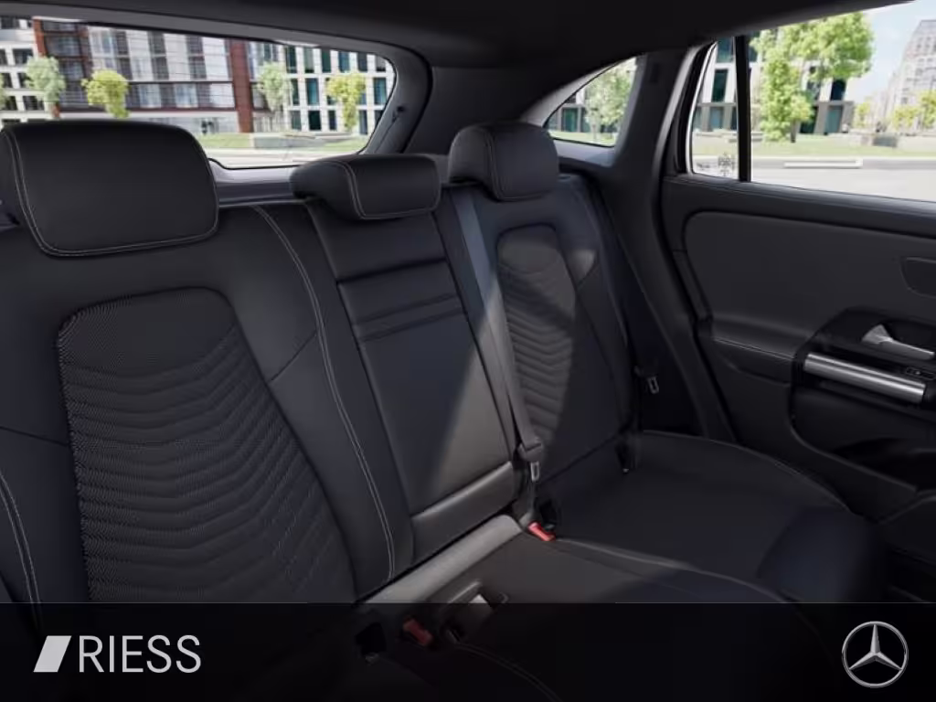 Mercedes-Benz EQA 300 4MATIC ACC AHK AUT Kam. KeyLess KlimaA EQA - Bild 13
