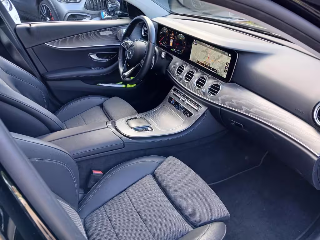 Mercedes-Benz E 200 T 4M AMG+AHK+Kamera+SHD+PTS+Burmester+SH E 200 - Bild 23