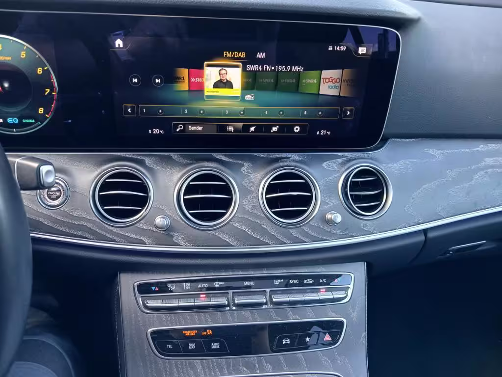 Mercedes-Benz E 200 T 4M AMG+AHK+Kamera+SHD+PTS+Burmester+SH E 200 - Bild 9