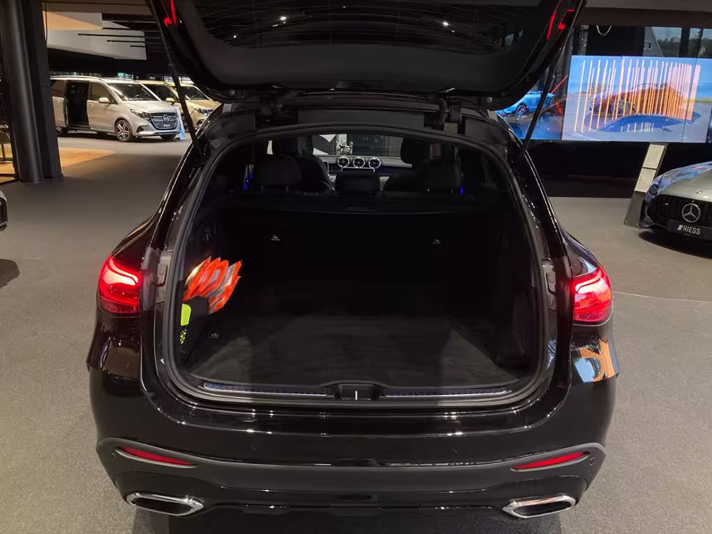 Mercedes-Benz GLC 220 d 4M AMG+PANO+AHK+LED+Distronic+Night+++ GLC 220 - Bild 18