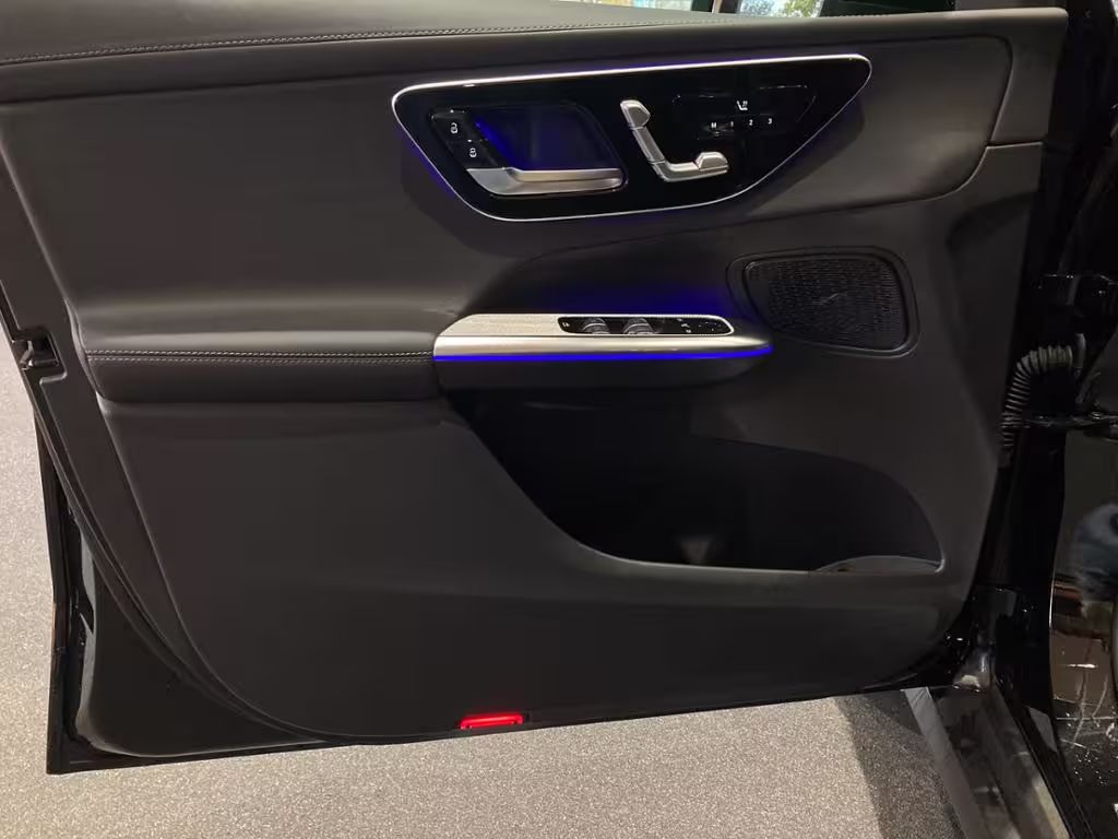 Mercedes-Benz GLC 220 d 4M AMG+PANO+AHK+LED+Distronic+Night+++ GLC 220 - Bild 9