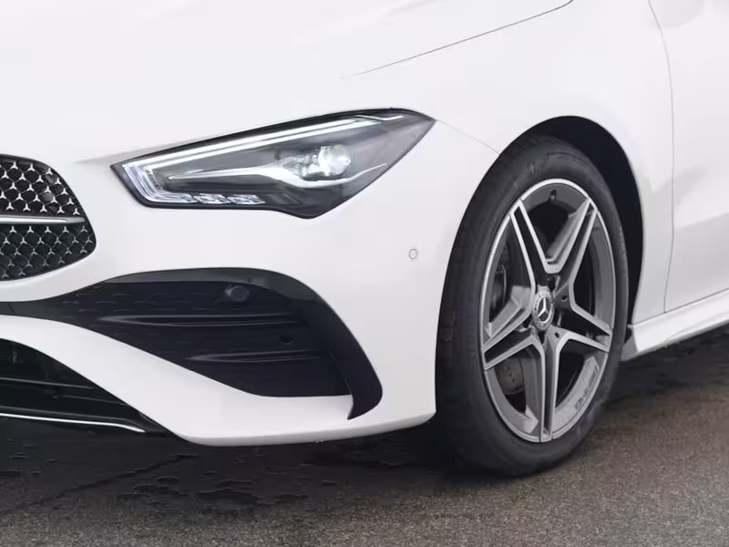 Mercedes-Benz CLA 200 Cp AMG PREMIUM PANO AHK DISTRO FAHRASSIS CLA 200 - Bild 4