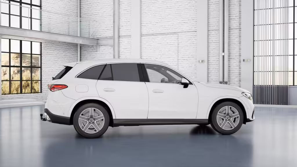 Mercedes-Benz GLC 300 4M AMG AHK PANO RFK MEMORY CARPLAY GLC 300 - Bild 4