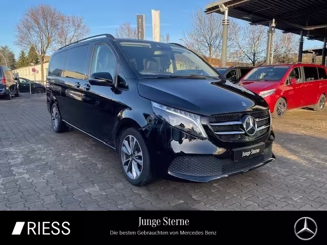 Mercedes-Benz V 300 d AVANTGARDE Extralang /AIRMATIC/360°/LEDER/STANDHZG/8-SITZER