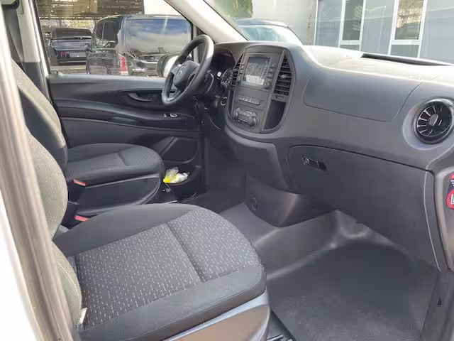 Mercedes-Benz Vito 114 CDI TOURER/EXTRALANG/AUTOMATIK/KAMERA/KLIMA/SHZ/TEMPOMAT - Bild 10