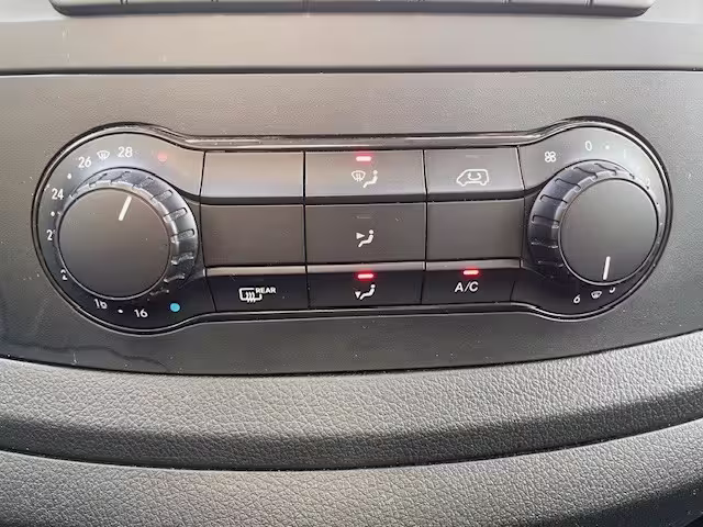 Mercedes-Benz Vito 114 CDI TOURER/EXTRALANG/AUTOMATIK/KAMERA/KLIMA/SHZ/TEMPOMAT - Bild 12