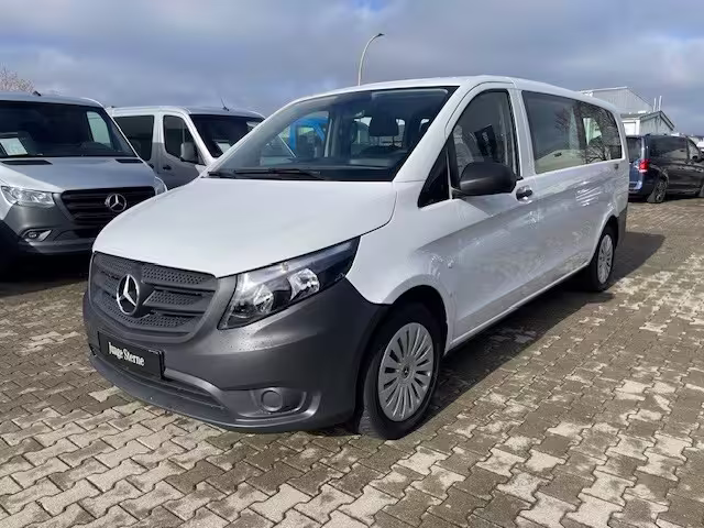 Mercedes-Benz Vito 114 CDI TOURER/EXTRALANG/AUTOMATIK/KAMERA/KLIMA/SHZ/TEMPOMAT - Bild 2