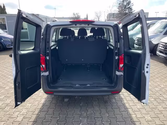 Mercedes-Benz Vito 114 CDI TOURER/EXTRALANG/AUTOMATIK/KAMERA/KLIMA/SHZ/TEMPOMAT - Bild 6