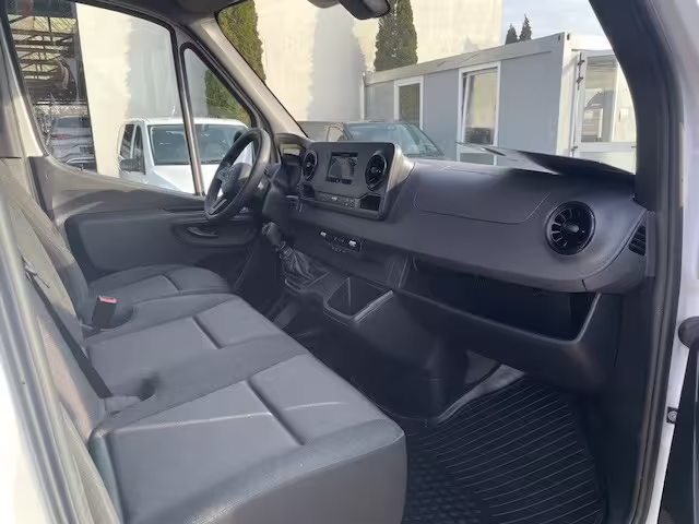 Mercedes-Benz Sprinter 315 CDI KA/KLIMA/DAB/KAMERA/TEMPOMAT/3-SITZER/MBUX - Bild 10