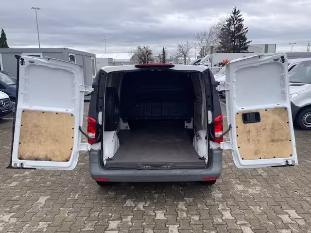 Mercedes-Benz Vito 114 CDI KA Kompakt/DAB/KAMERA/KLIMA/TEMPOMAT - Bild 6