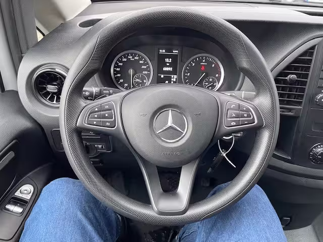 Mercedes-Benz Vito 114 CDI Tourer PRO/AUTOMATIK/KAMERA/KLIMA/SHZ/TEMPOMAT - Bild 12