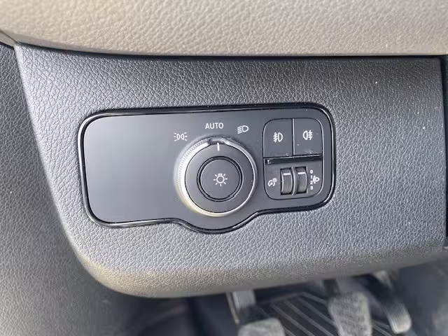 Mercedes-Benz Sprinter 315 CDI KA/L2H1/REGALAUSBAU/MBUX/AHK3,5T/KLIMA/TEMPOMAT Sprinter - Bild 17