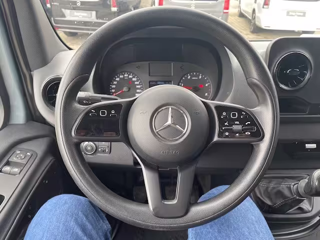 Mercedes-Benz Sprinter 314 CDI KA/L1H1/MBUX/KLIMA/KAMERA/STANDHZG/SHZ Sprinter - Bild 12