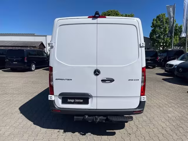 Mercedes-Benz Sprinter 315 CDI KA/L2H1/MBUX/DAB/KAMERA/AHK2,8T Sprinter - Bild 6