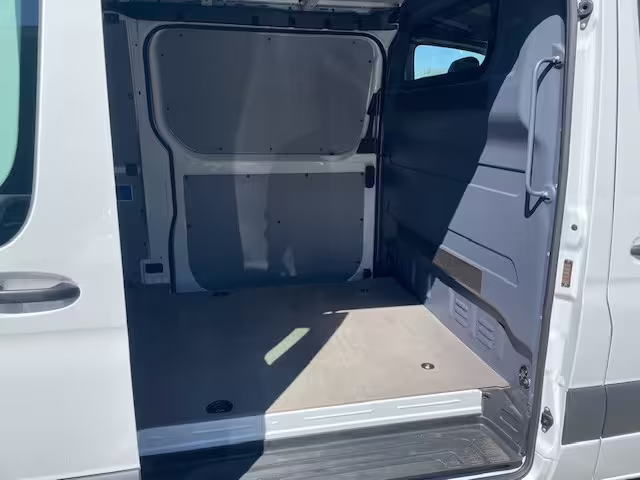 Mercedes-Benz Sprinter 315 CDI KA/L2H1/MBUX/DAB/KAMERA/AHK2,8T Sprinter - Bild 9