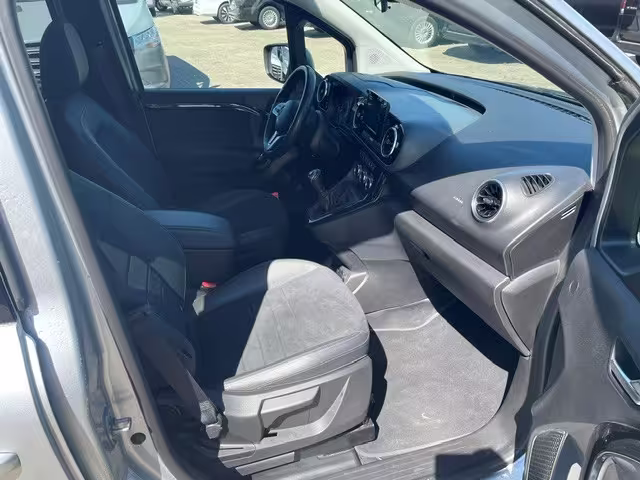 Mercedes-Benz T 180 d STYLE/MBUX/DAB/KAMERA/KLIMA/SHZ/TEMPOMAT T-Klasse - Bild 10