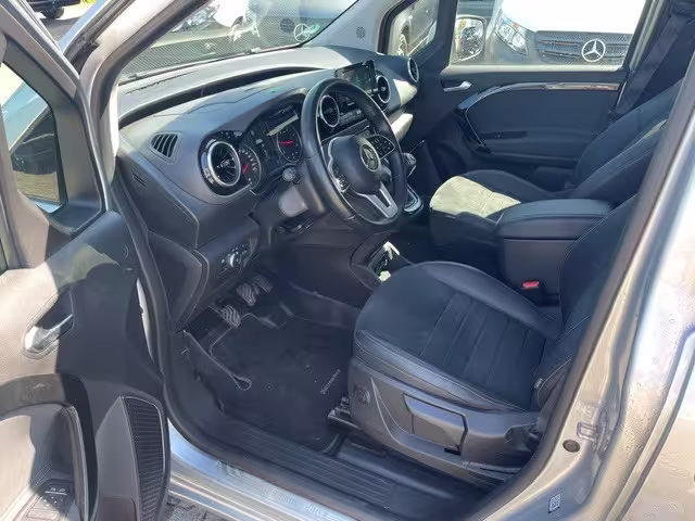 Mercedes-Benz T 180 d STYLE/MBUX/DAB/KAMERA/KLIMA/SHZ/TEMPOMAT T-Klasse - Bild 11