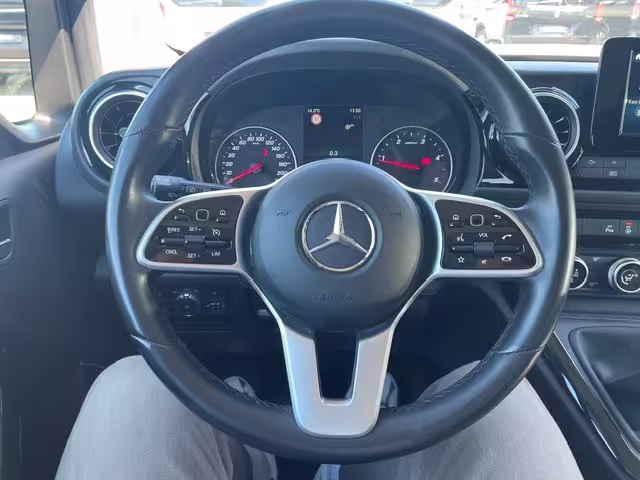 Mercedes-Benz T 180 d STYLE/MBUX/DAB/KAMERA/KLIMA/SHZ/TEMPOMAT T-Klasse - Bild 12