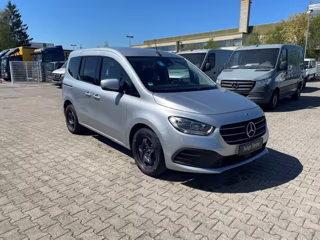 Mercedes-Benz T 180 d STYLE/MBUX/DAB/KAMERA/KLIMA/SHZ/TEMPOMAT T-Klasse - Bild 2