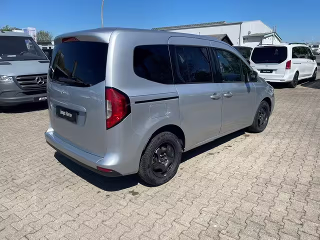 Mercedes-Benz T 180 d STYLE/MBUX/DAB/KAMERA/KLIMA/SHZ/TEMPOMAT T-Klasse - Bild 4