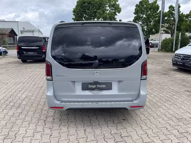 Mercedes-Benz V 300 d AMG/AIRMATIC/MBUX/360°/PANO/AHK/DISTRONIC/STANDHZG/LEDER V 300 - Bild 6