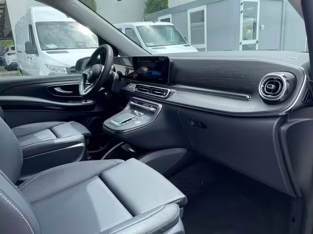 Mercedes-Benz V 300 d AVANTGARDE/EXTRALANG/MBUX/ELEKT.TÜRE/DISTRONIC/360° V 300 - Bild 12