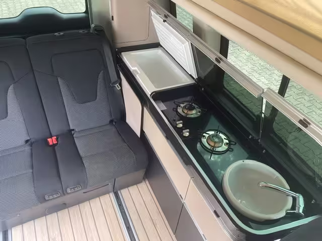 Mercedes-Benz Marco Polo 250 d EDITION/AMG/DISTRONIC/LED/360°/AHK/STANDHZG V 250 - Bild 10