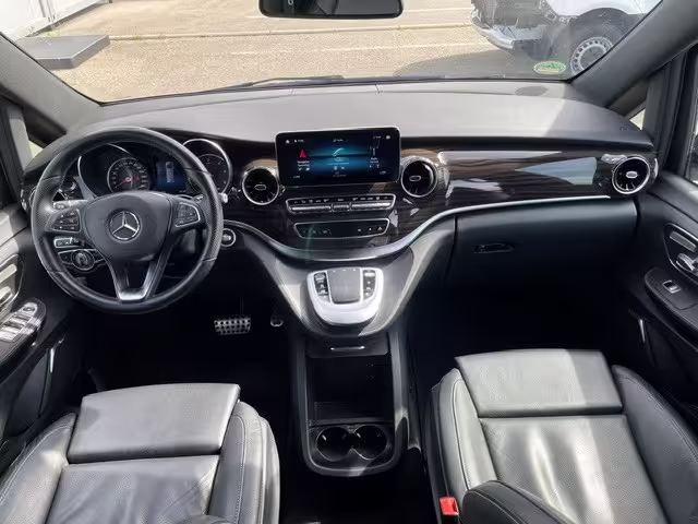 Mercedes-Benz V 250 d 4MATIC/RS3430/AMG/DISTRONIC/LEDER/DAB/360°/8-SITZER V 250 - Bild 11