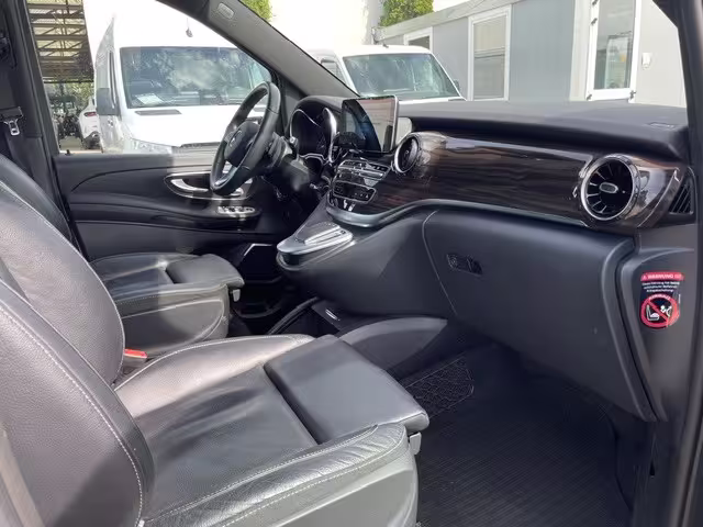 Mercedes-Benz V 250 d 4MATIC/RS3430/AMG/DISTRONIC/LEDER/DAB/360°/8-SITZER V 250 - Bild 12