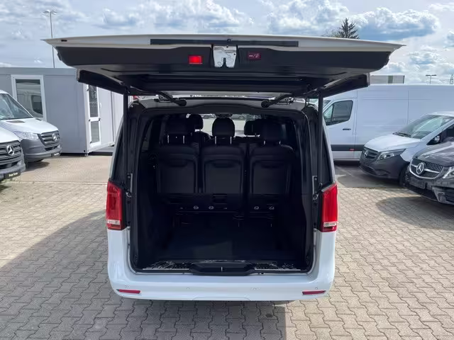 Mercedes-Benz V 250 d 4MATIC/RS3430/AMG/DISTRONIC/LEDER/DAB/360°/8-SITZER V 250 - Bild 7