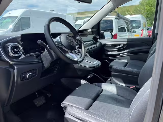 Mercedes-Benz EQV 300/90kWh/DISTRONIC/DAB/LEDER/KLIMA/BURMESTER/LED/KAMERA EQV - Bild 13