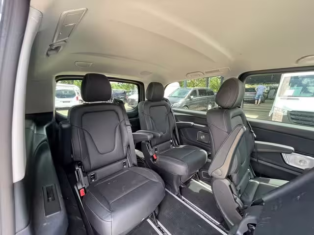 Mercedes-Benz EQV 300/90kWh/DISTRONIC/DAB/LEDER/KLIMA/BURMESTER/LED/KAMERA EQV - Bild 9
