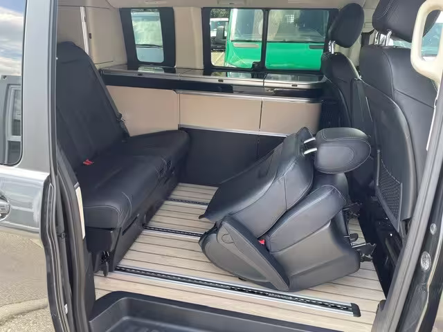 Mercedes-Benz Marco Polo 300 d 4MATIC/AMG/AIRMATIC/360°/DISTRONIC/AHK/STANDHZG V 300 - Bild 10
